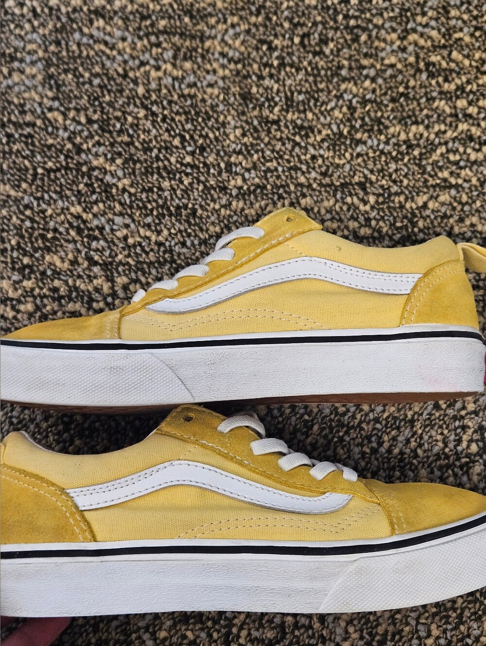 🟡  Vans Old Skool Mustard Yellow — Kids Size 3. No Tie..slip On